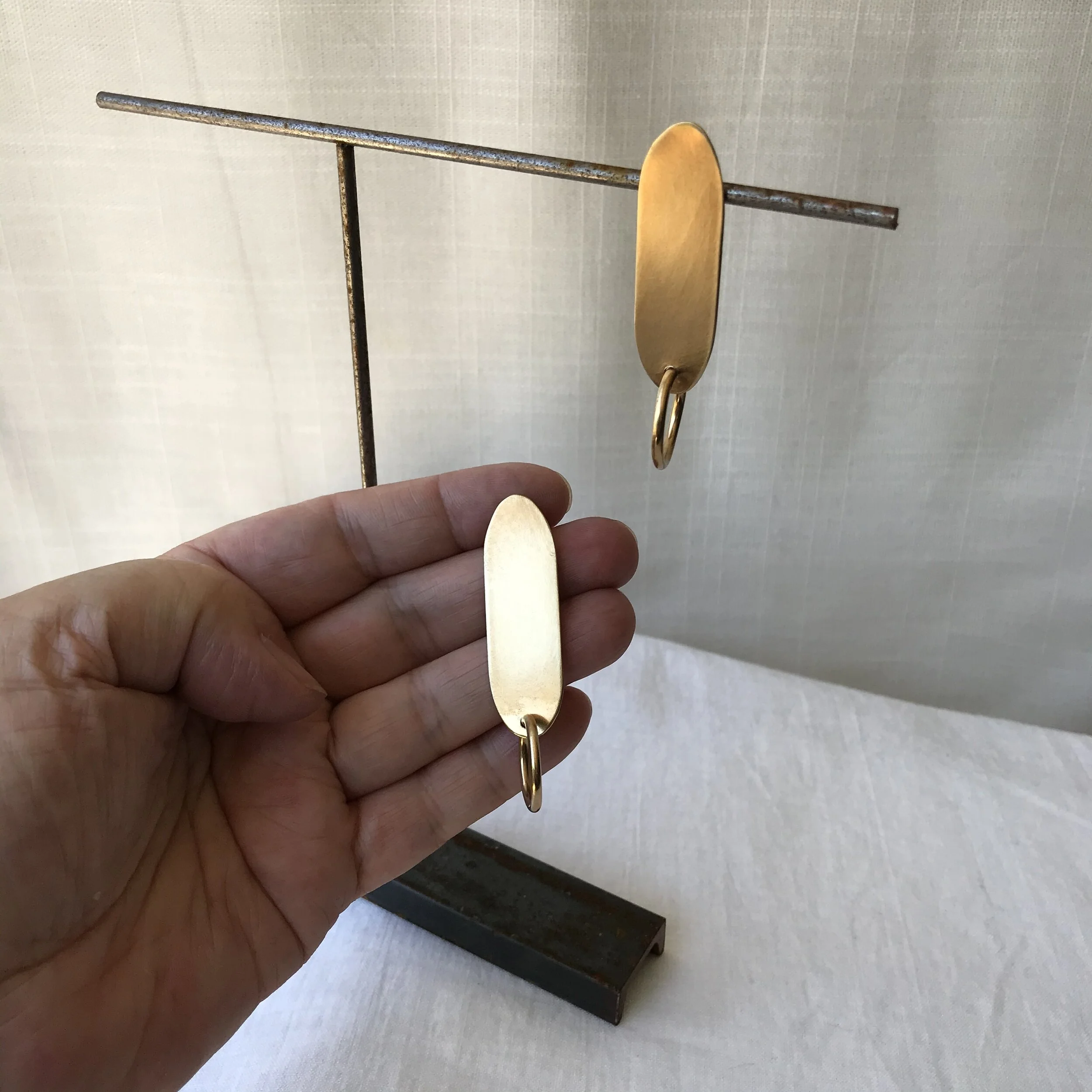 DA0012A1-09F4-4F2C-B051-4EB07A6B4ED0