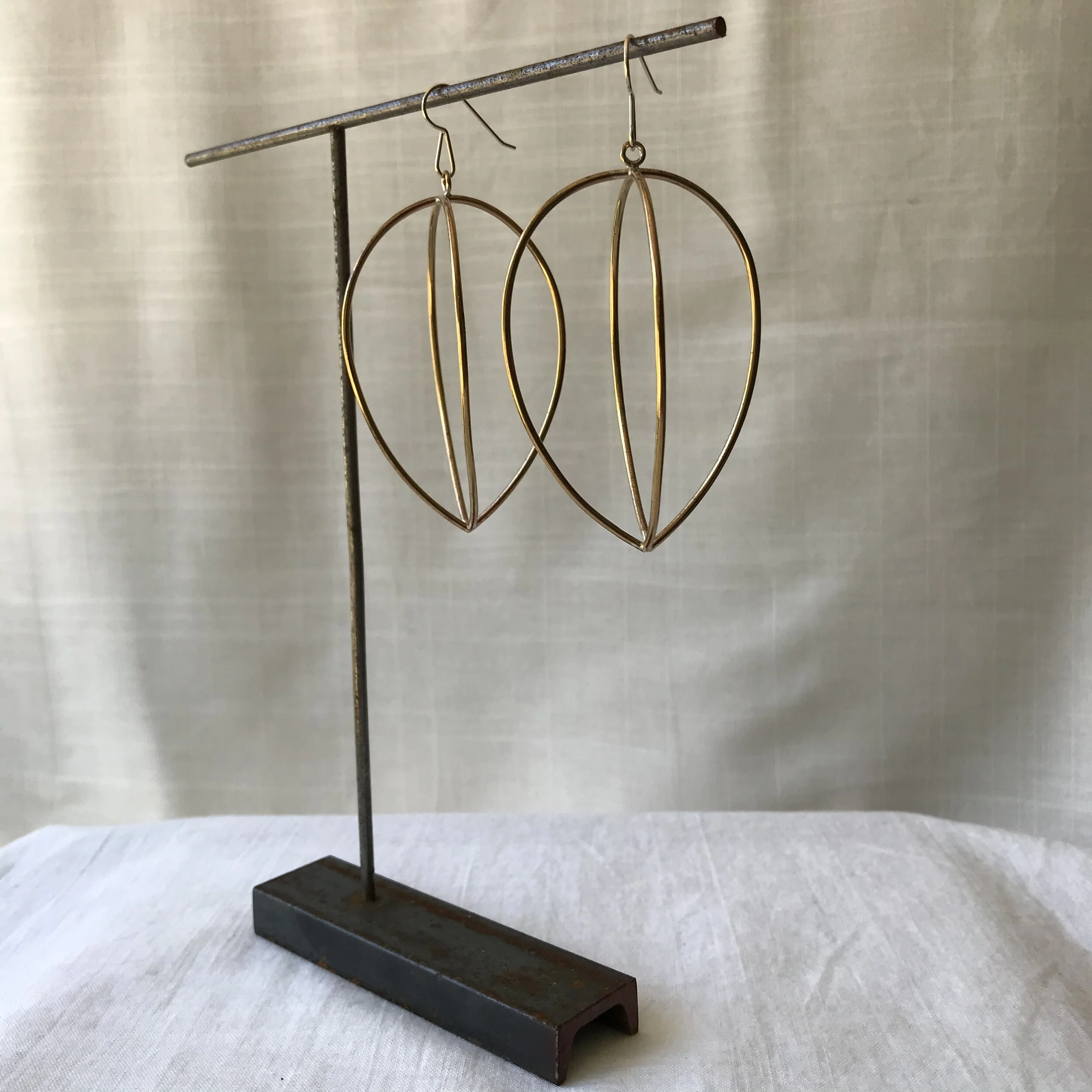 7A1EA503-4E52-40DC-9529-E4197B0643F2