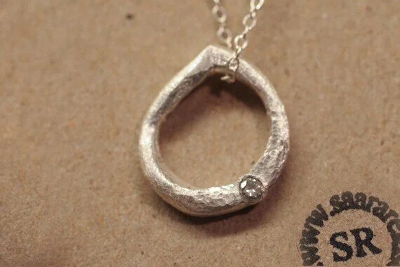 https://i.etsystatic.com/5548367/r/il/e617e7/236241925/il_570xN.236241925.jpg