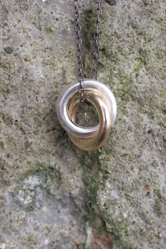 https://i.etsystatic.com/5548367/r/il/32630c/249973288/il_570xN.249973288.jpg