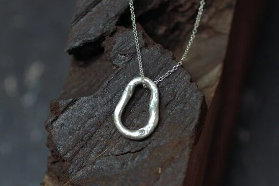 https://i.etsystatic.com/5548367/r/il/a33160/238645098/il_570xN.238645098.jpg