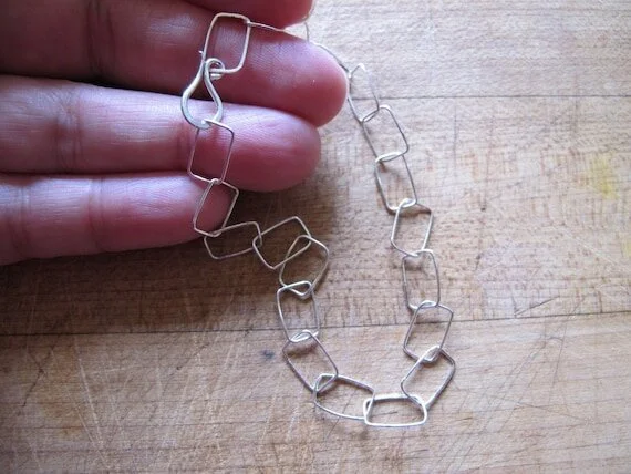 https://i.etsystatic.com/5548367/r/il/a3668b/107133664/il_570xN.107133664.jpg