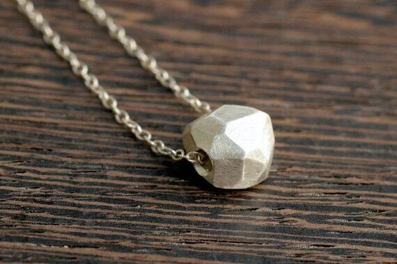 https://i.etsystatic.com/5548367/r/il/ee768c/251425574/il_570xN.251425574.jpg