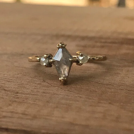 https://i.etsystatic.com/5548367/r/il/3d0d6e/2531265409/il_570xN.2531265409_klqe.jpg