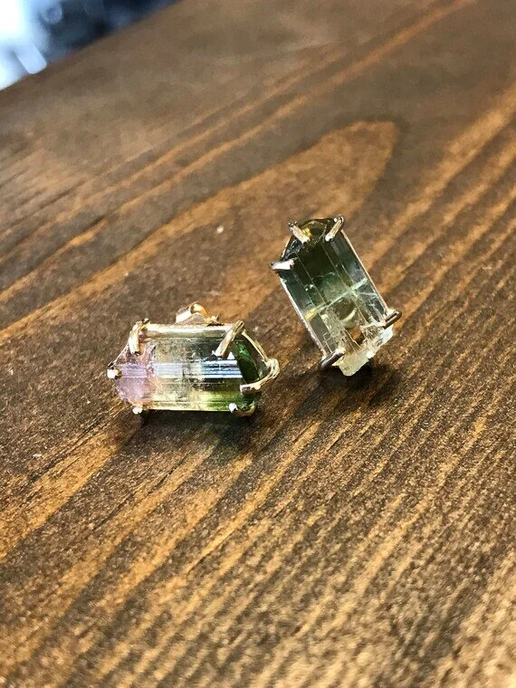 https://i.etsystatic.com/5548367/r/il/b4254f/1263696750/il_570xN.1263696750_7fgi.jpg