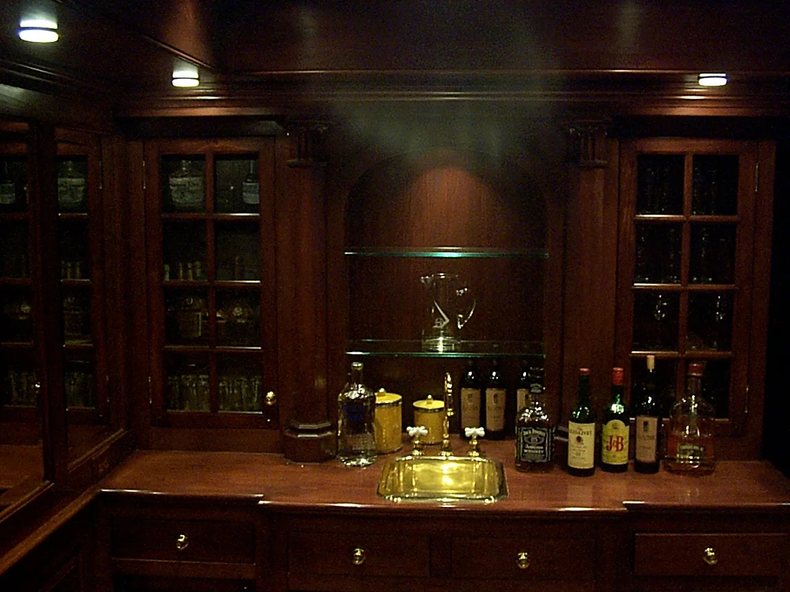 irishbar.JPG
