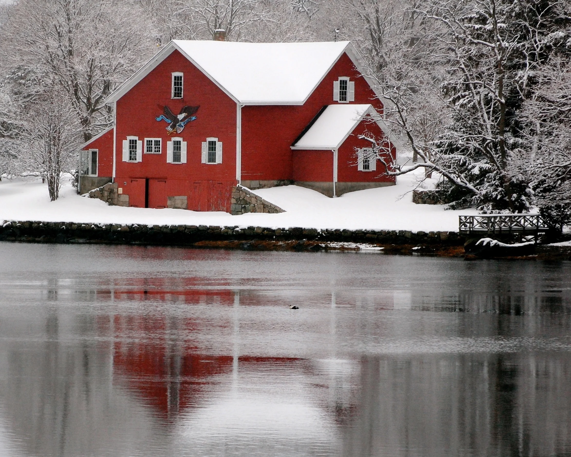 20496934-Nesoff_RedBarnInWinter.jpg