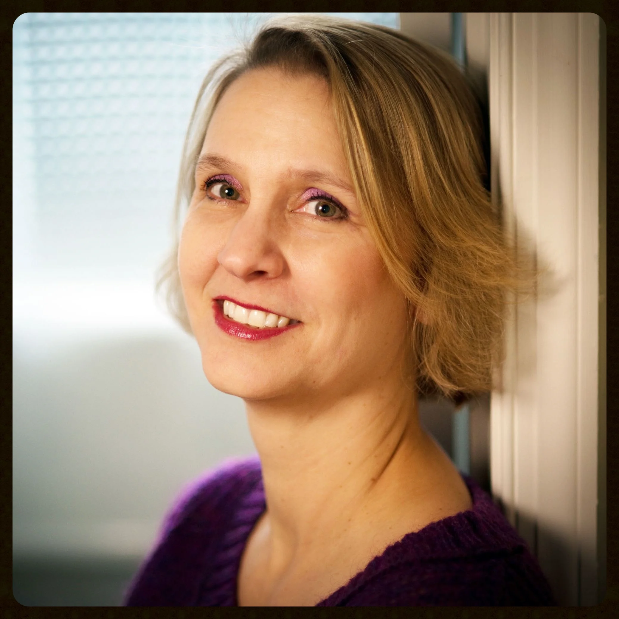 Leslie Pietrzyk is the author of the novels Pears on a Willow Tree (Harper Perennial, 1999) and A Year and a Day: A Novel (Harper Perennial, 2005). Her collection of linked stories, This Angel on My Chest (University of Pittsburgh Press, 2015), was the recipient the Drue Heinz Literature Prize. More here: http://lesliepietrzyk.com/