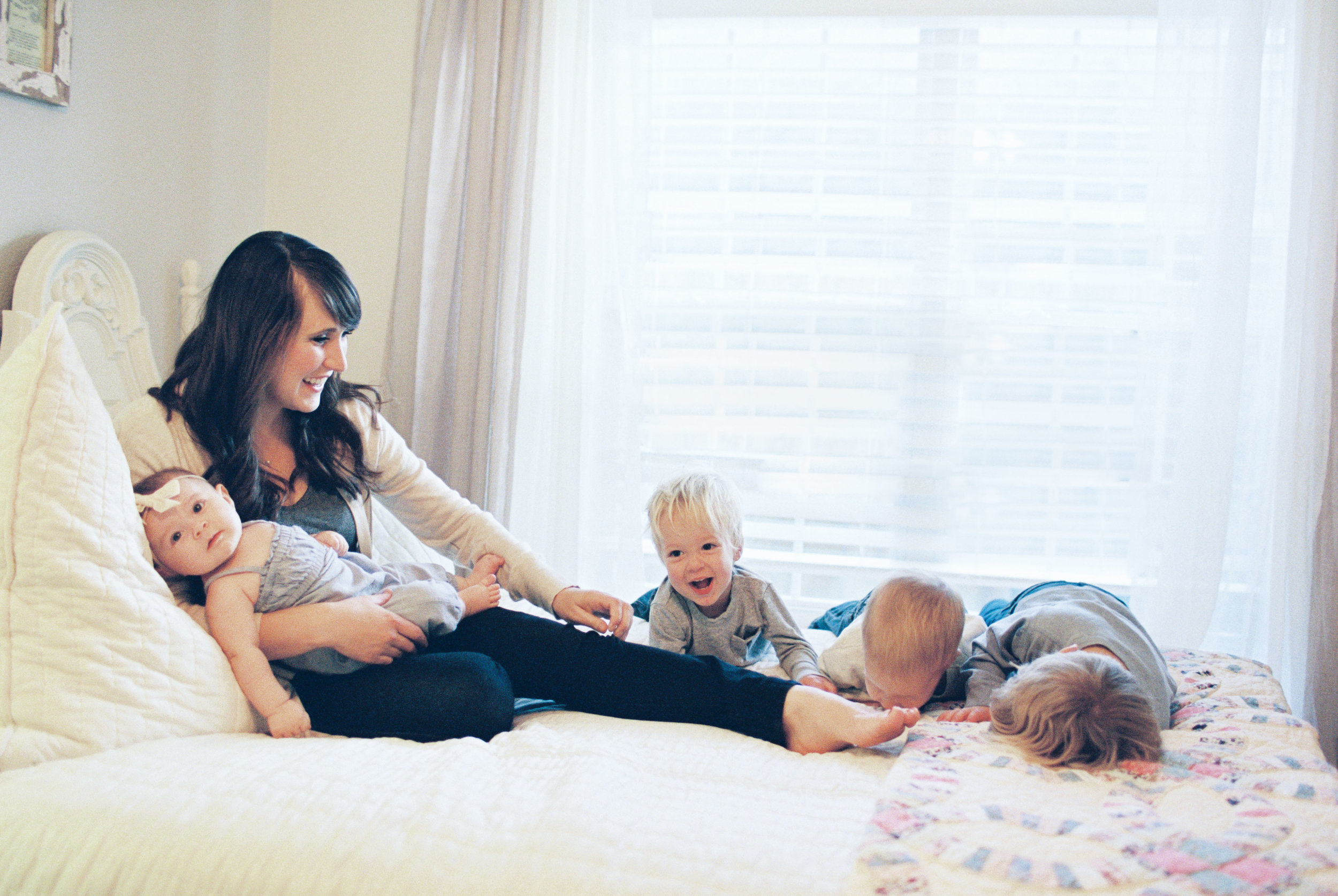 Arlina Motherhood Session-10.jpg