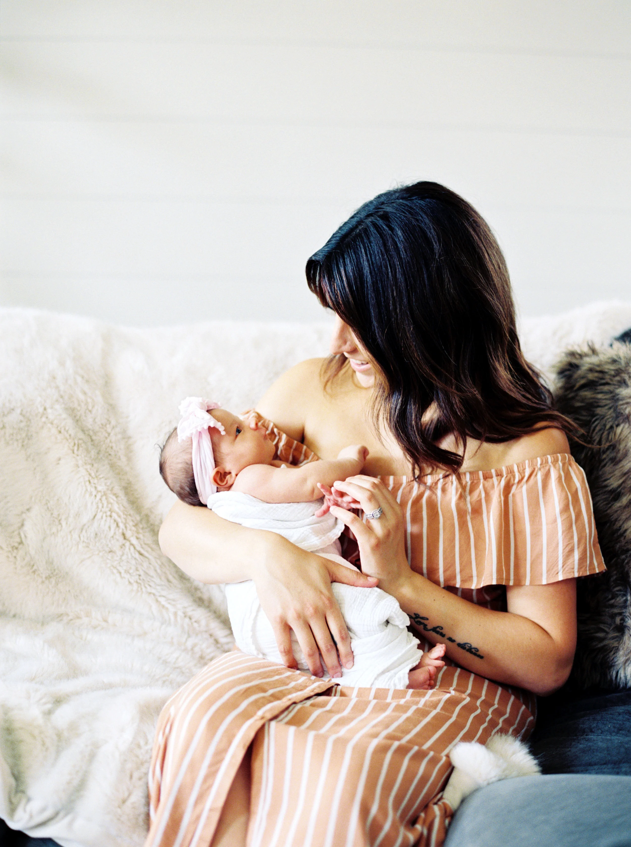 Brown Newborn Lifestyle Session-9.jpg