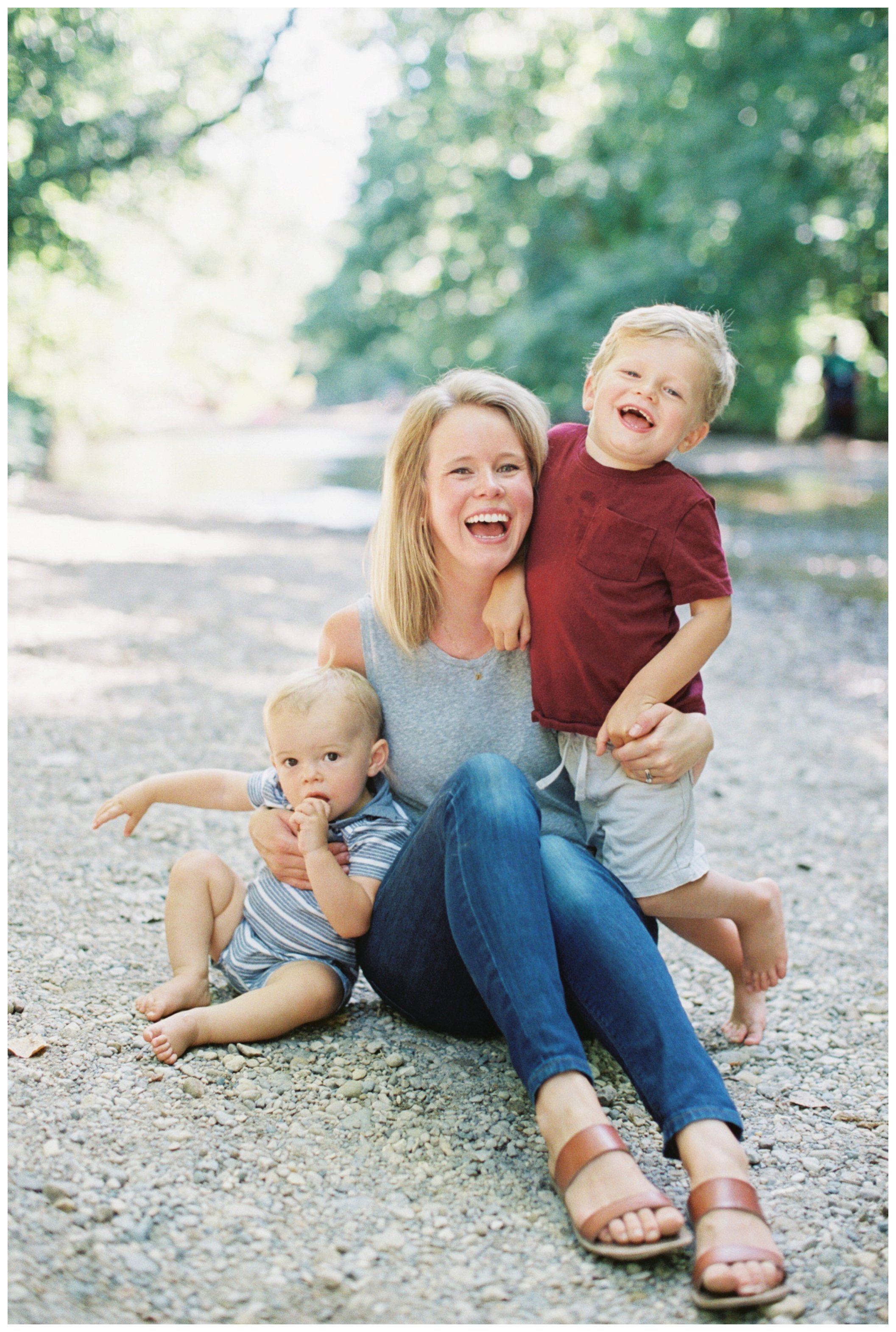 Carmel Family Photos at Flowing Well Park Indiana_0016.jpg