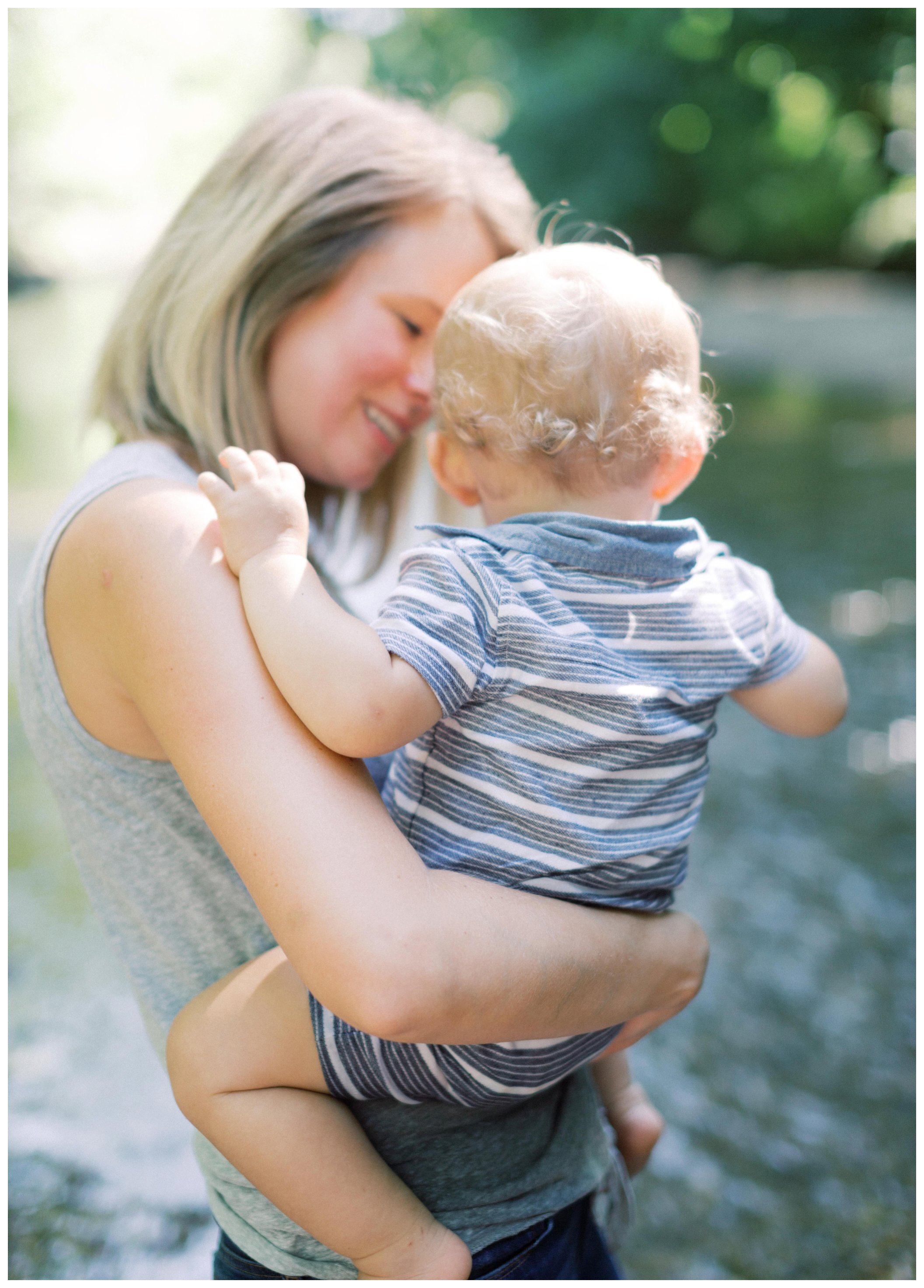 Carmel Family Photos at Flowing Well Park Indiana_0034.jpg