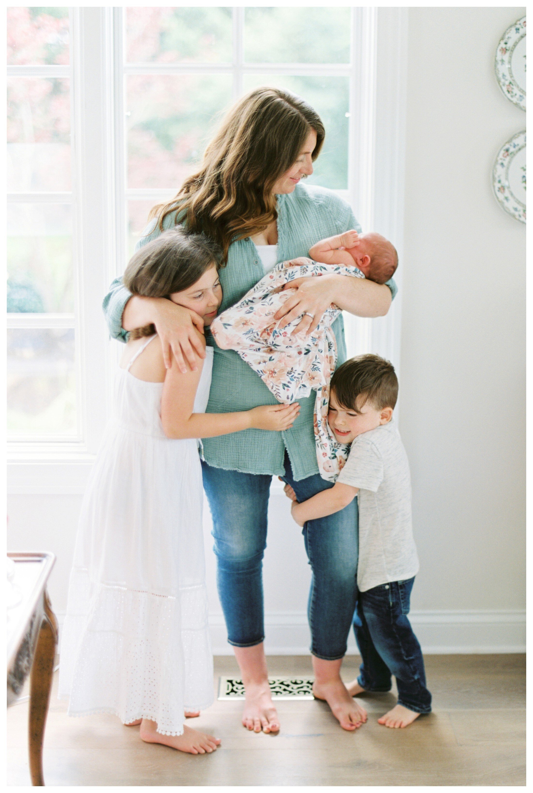 Carmel Family Newborn Lifestyle Session_0017.jpg