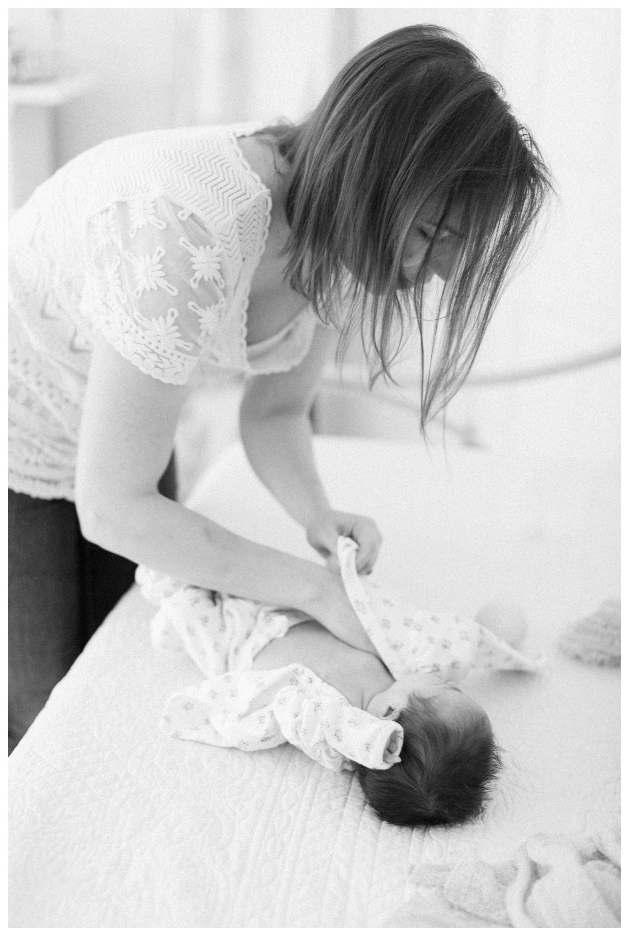 Downtown Indy Family Newborn Lifestyle Session_0016.jpg