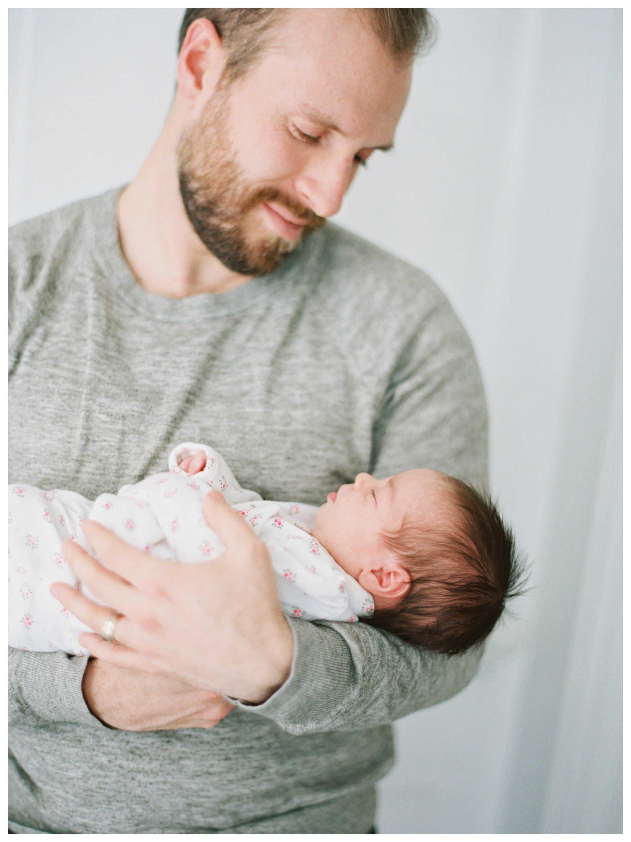 Downtown Indy Family Newborn Lifestyle Session_0021.jpg