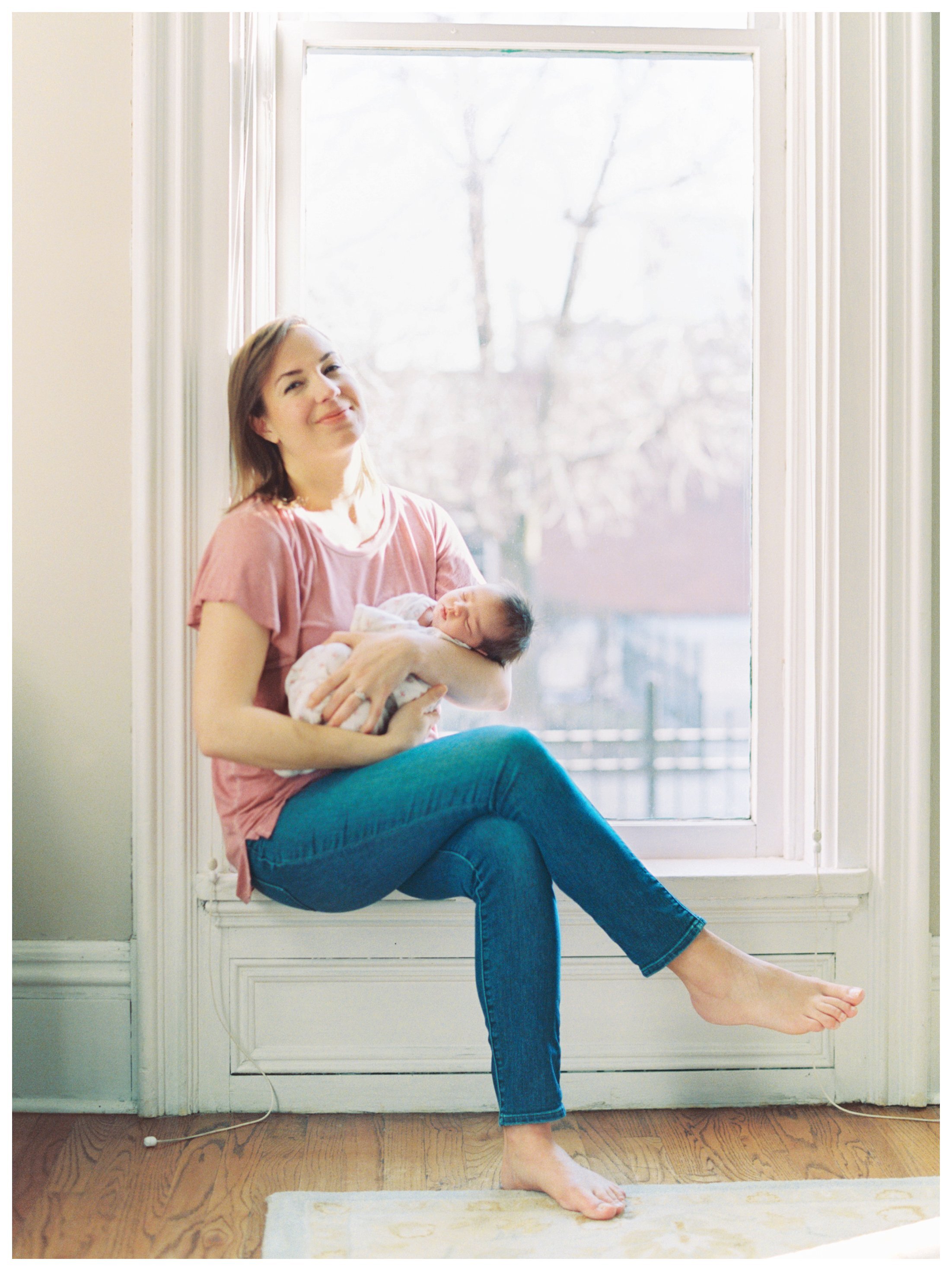 Downtown Indy Family Newborn Lifestyle Session_0040.jpg