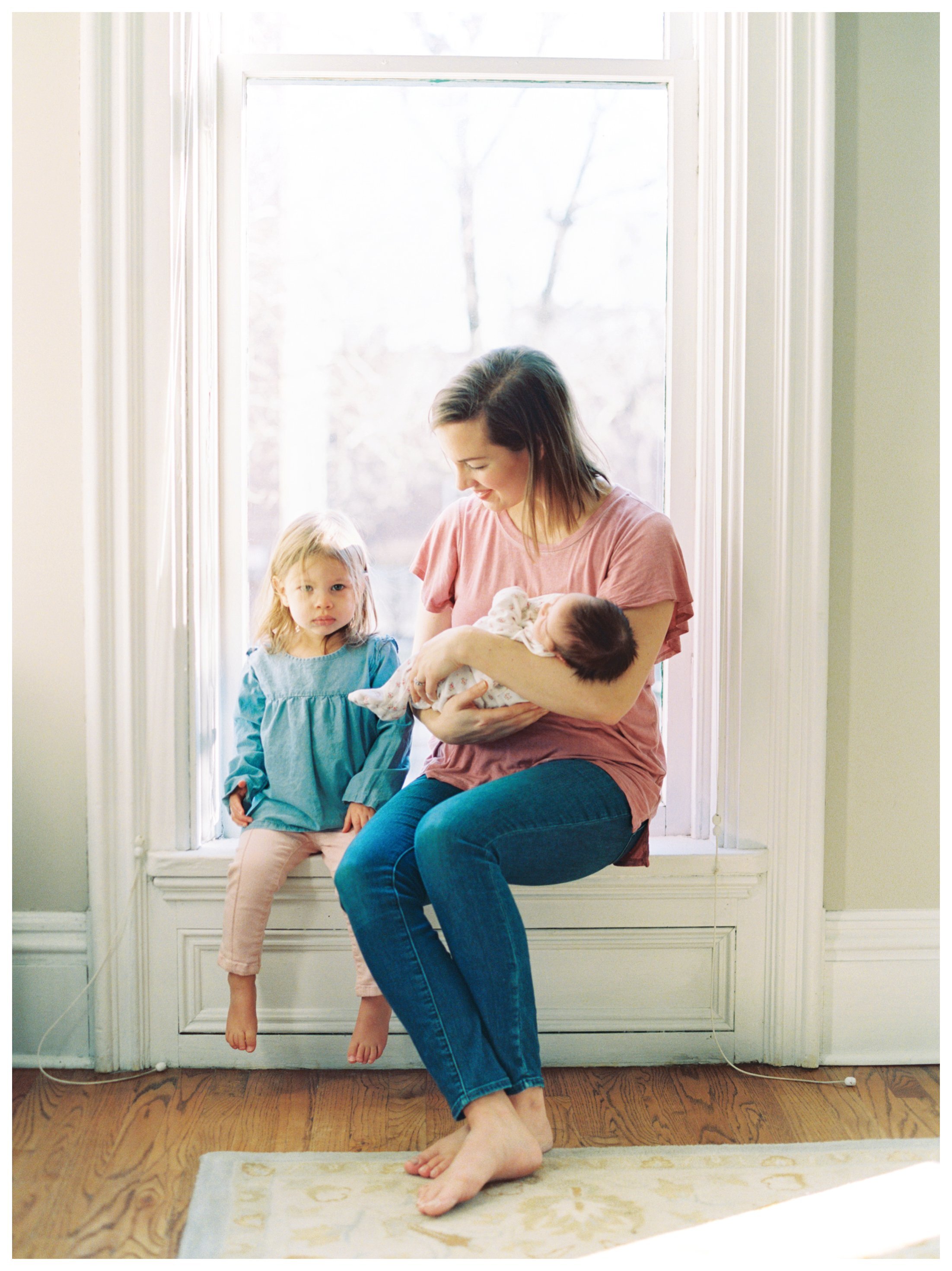 Downtown Indy Family Newborn Lifestyle Session_0043.jpg