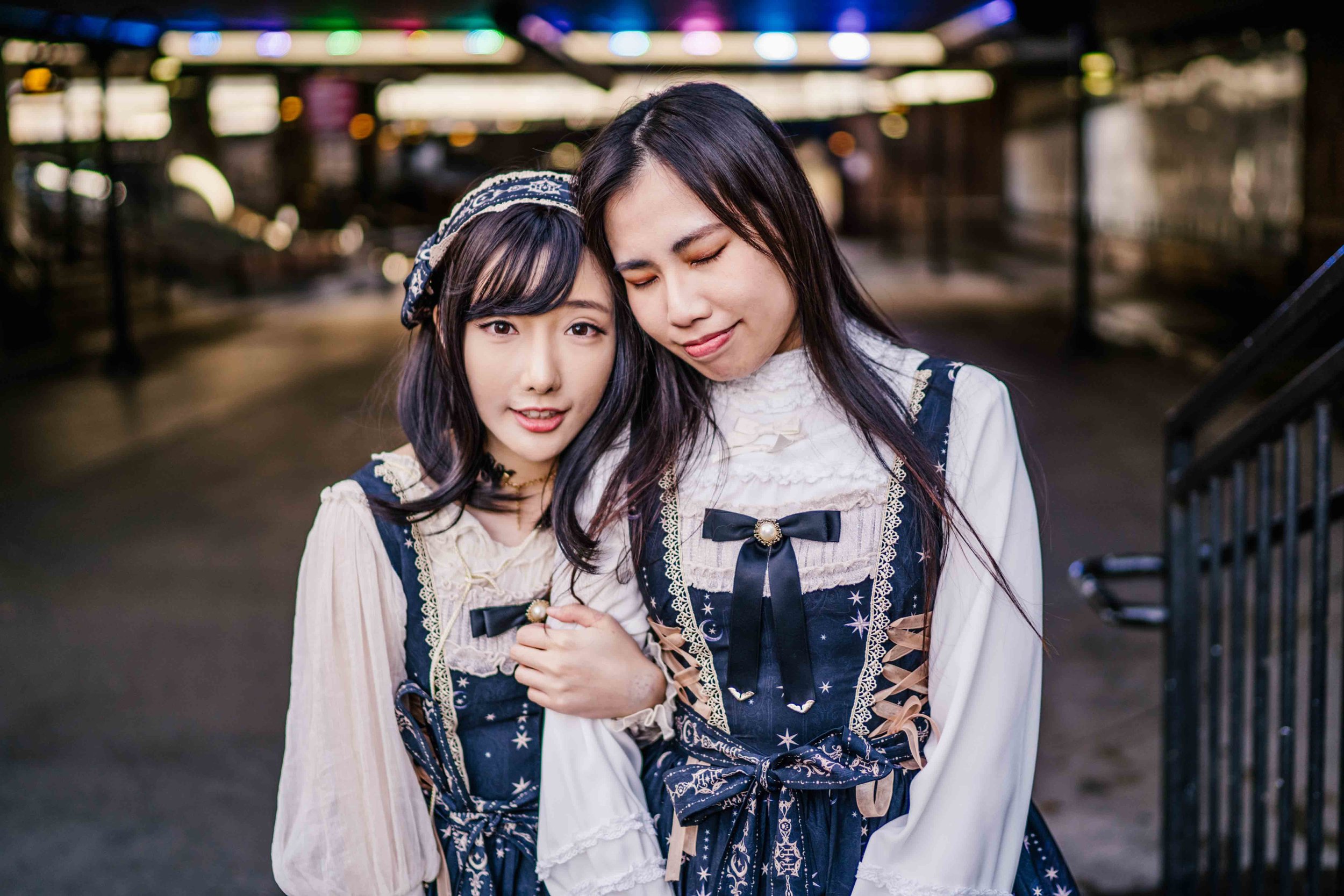 Fashion with Friends