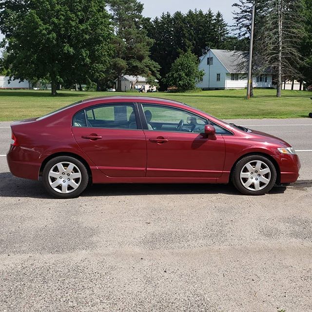 Clearance!!!
2009 Honda Civic!
Automatic
72k Miles
25/36 MPG
Financing Available OAC
$5995