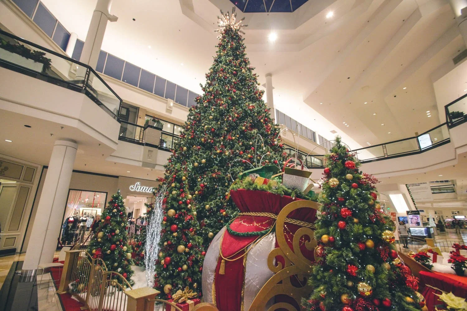 LOFT Holiday Event @ King of Prussia