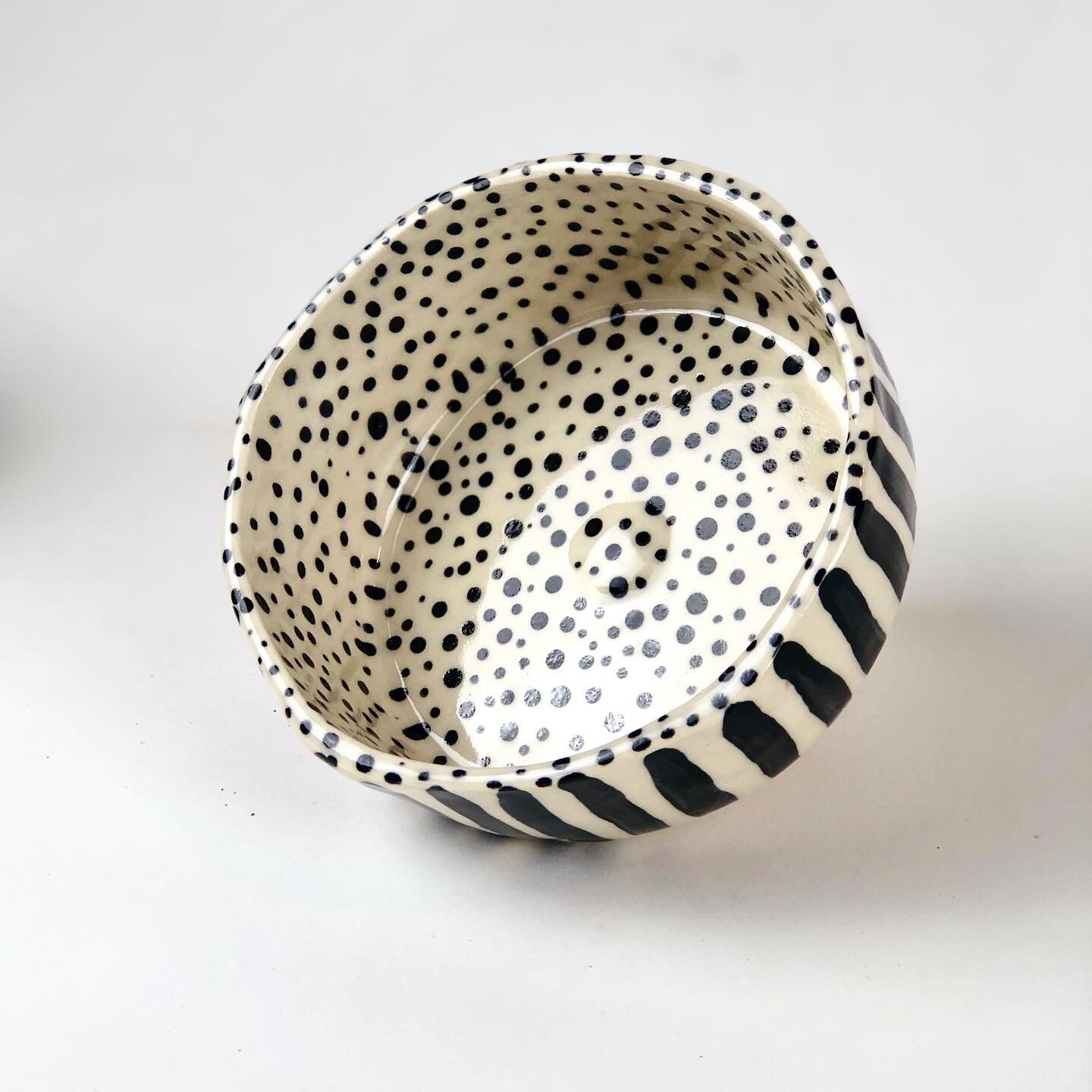 Made to Order- 2 Cup Dotted/ Stripe Pet Bowl