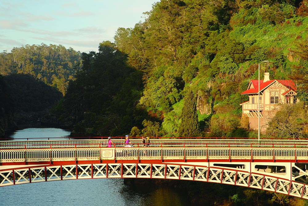Kings-Bridge---Cataract-Gorge.jpg