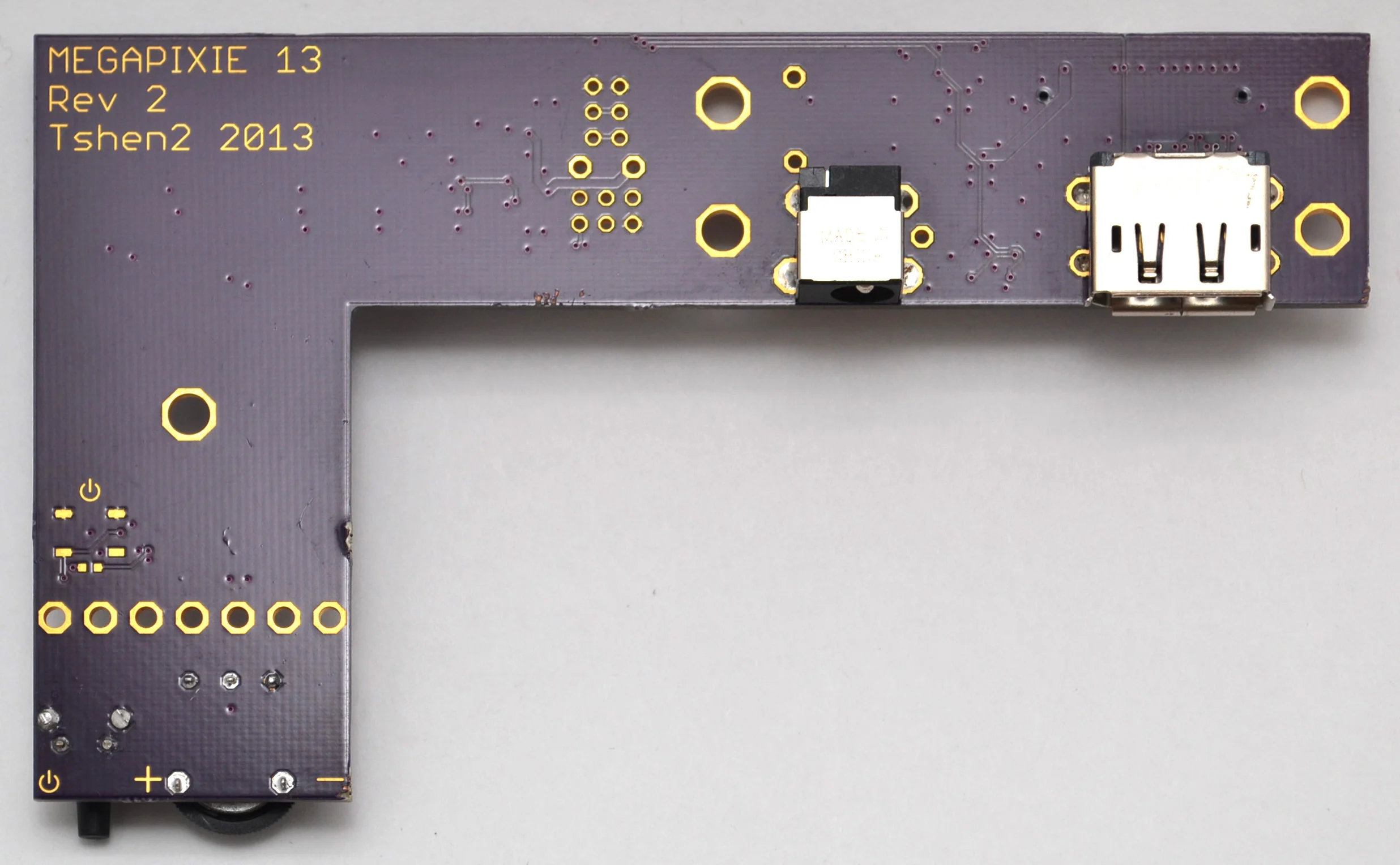 'L' board, back view