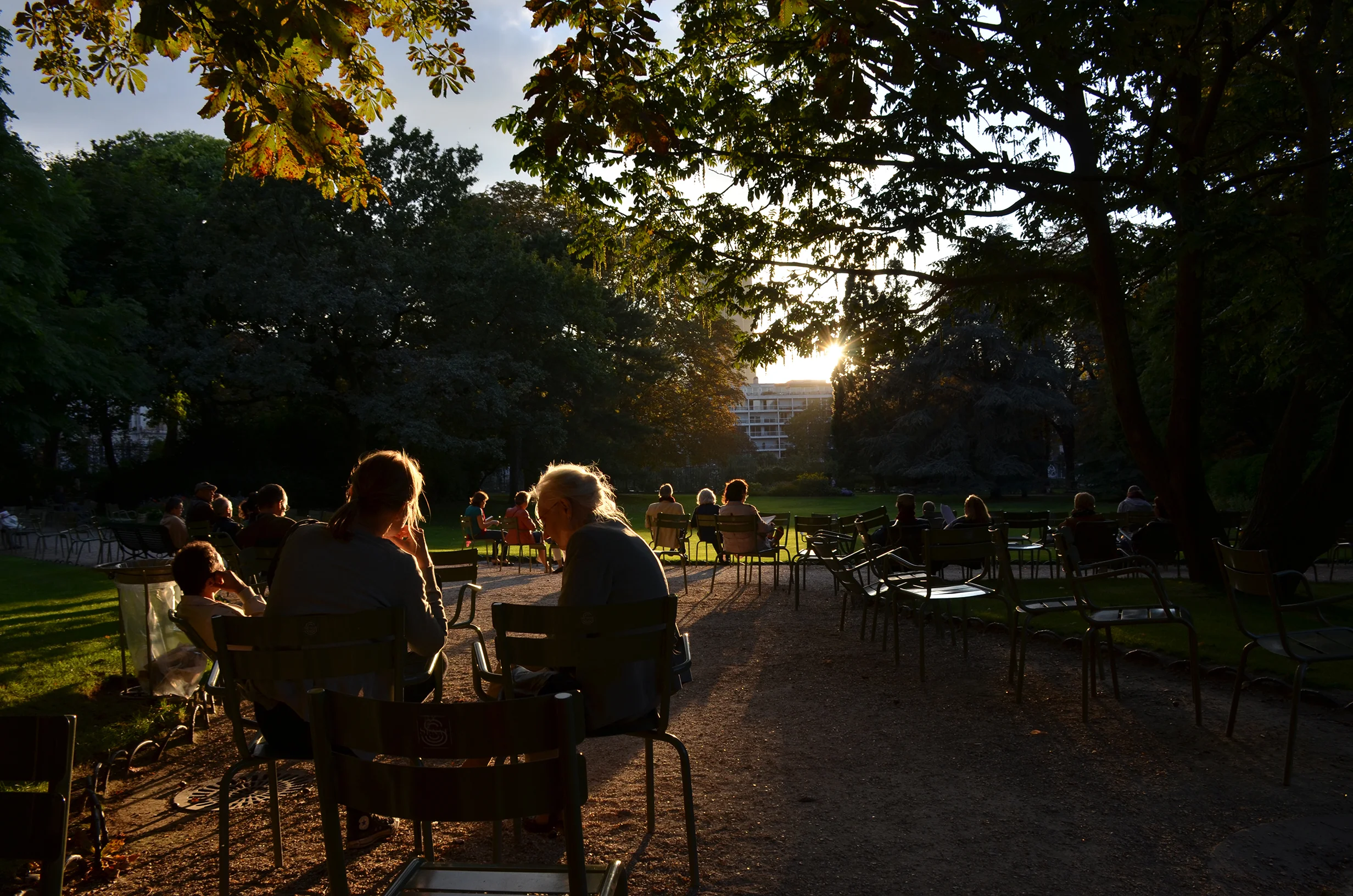 Paris_Luxemborg_Gardens.jpg