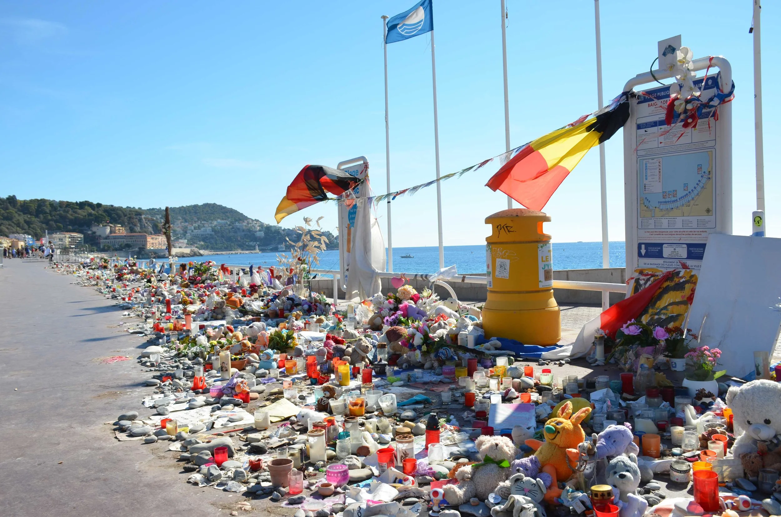 Les_Promenade.jpg