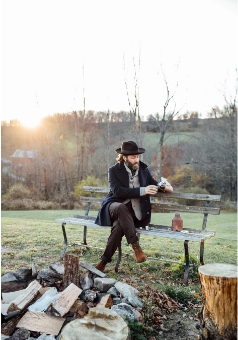 OUTDOOR SHOT FROM MR. PORTER