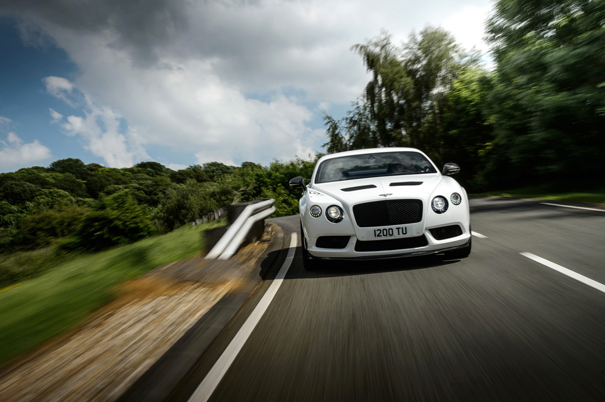 bentley-continental-gt3-r-front-end.jpg
