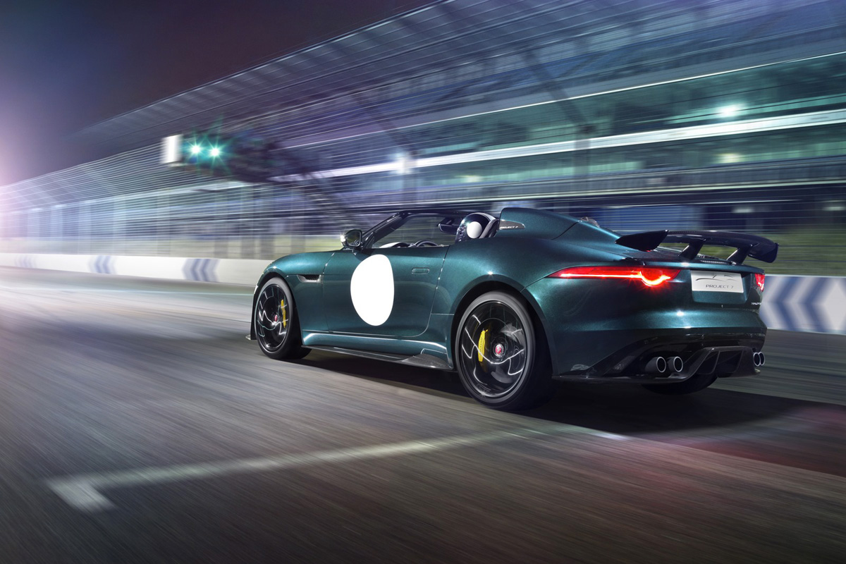 Jaguar-F-Type-Project-7-racing.jpg