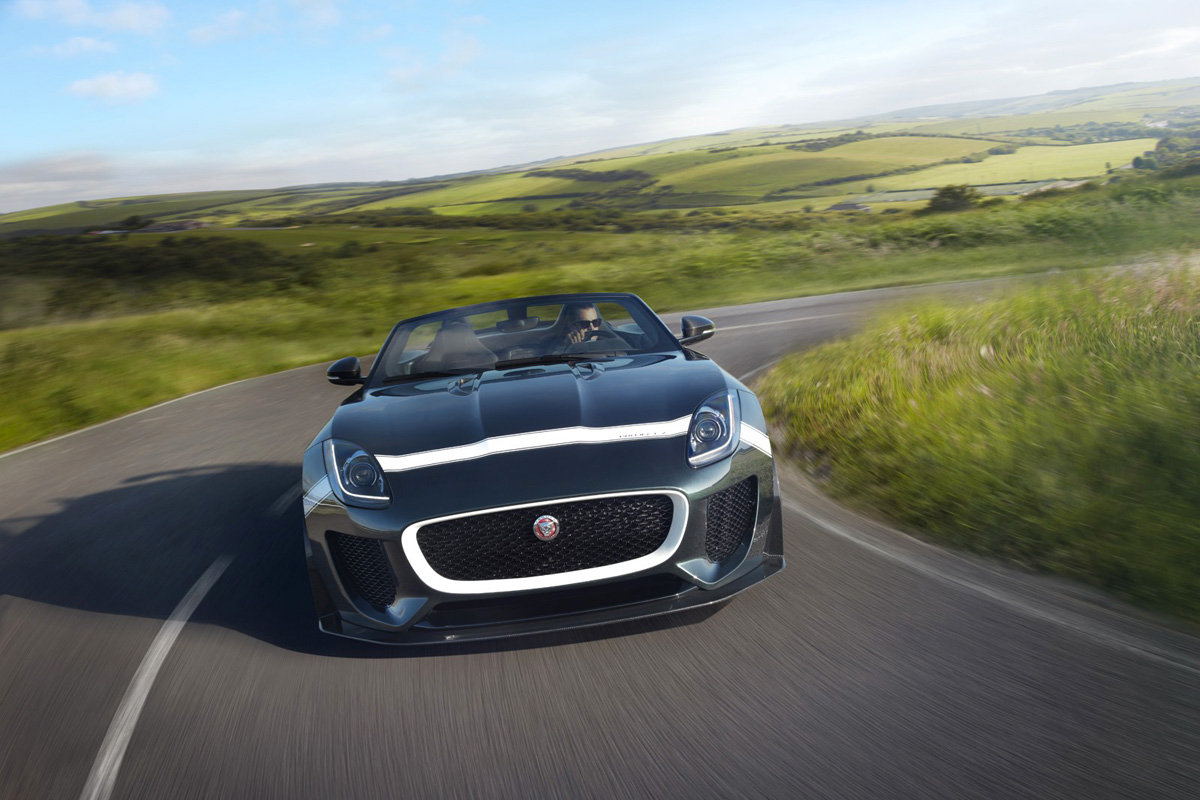 Jaguar-F-Type-Project-7-turning.jpg