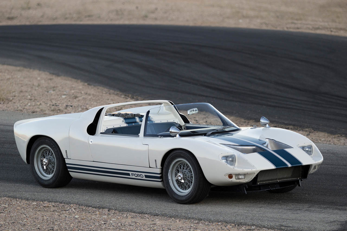 1965-ford-gt40-roadster-prototype-11-1.jpg