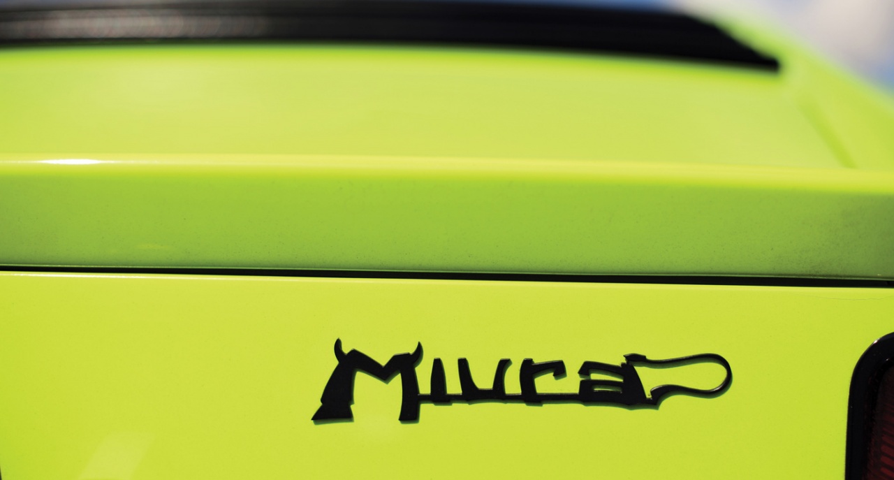 lambo_miura_p400_05.jpg