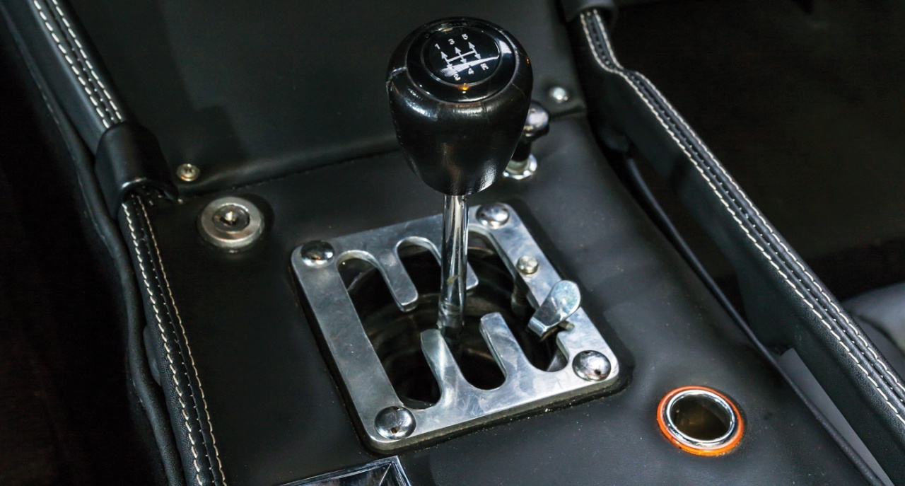lambo_miura_p400_14.jpg