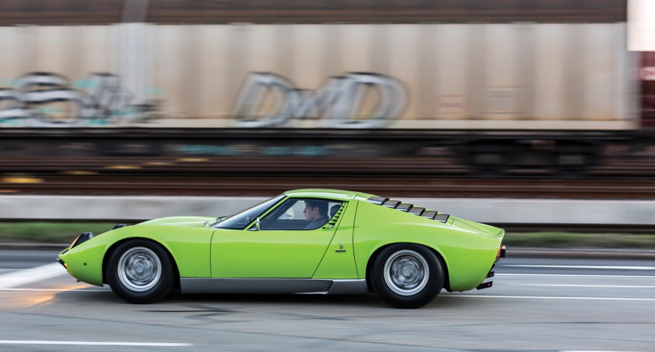lambo_miura_p400_18.jpg