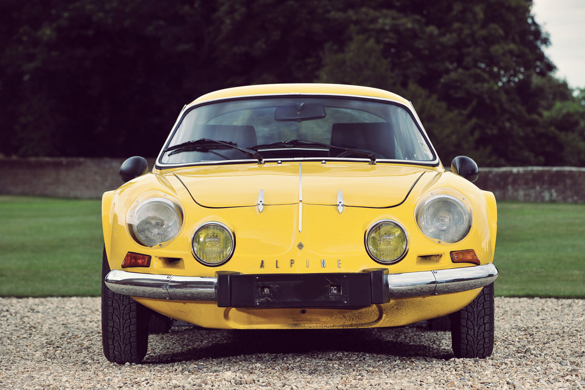 Alpine_A110_Car_10.jpg
