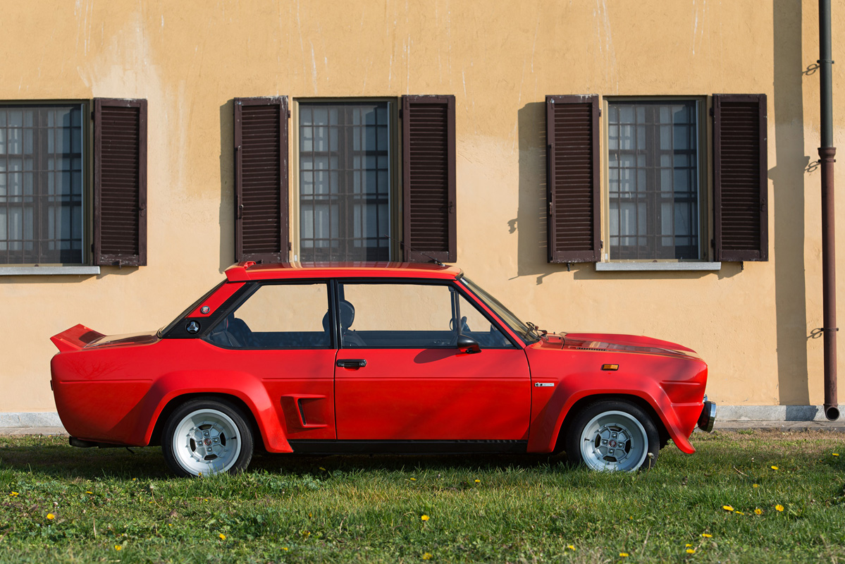 1976 Fiat 131 Abarth-2.jpg