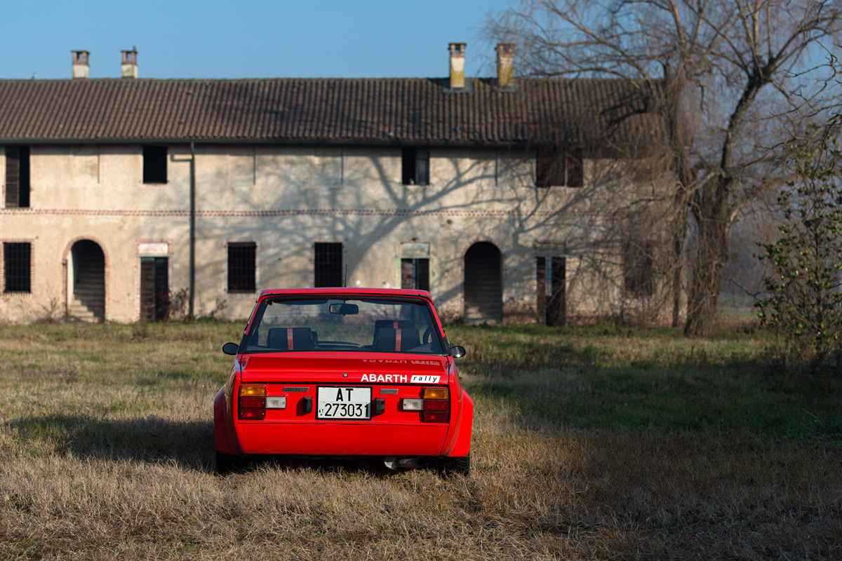 1976 Fiat 131 Abarth-10.jpg