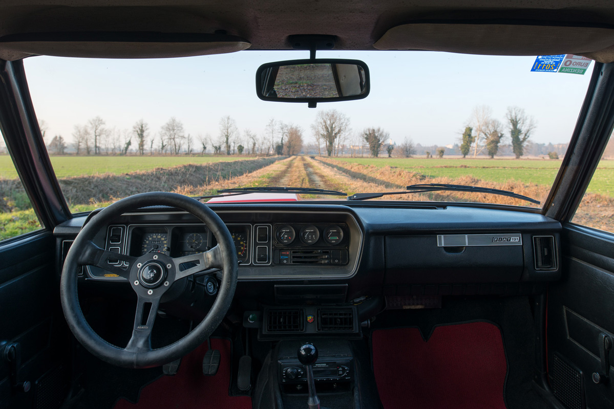 1976 Fiat 131 Abarth-22.jpg