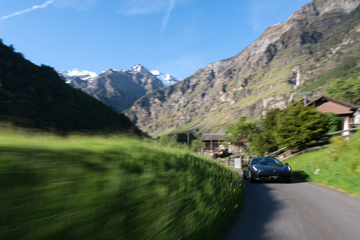 2014 Ferrari 458-29.jpg