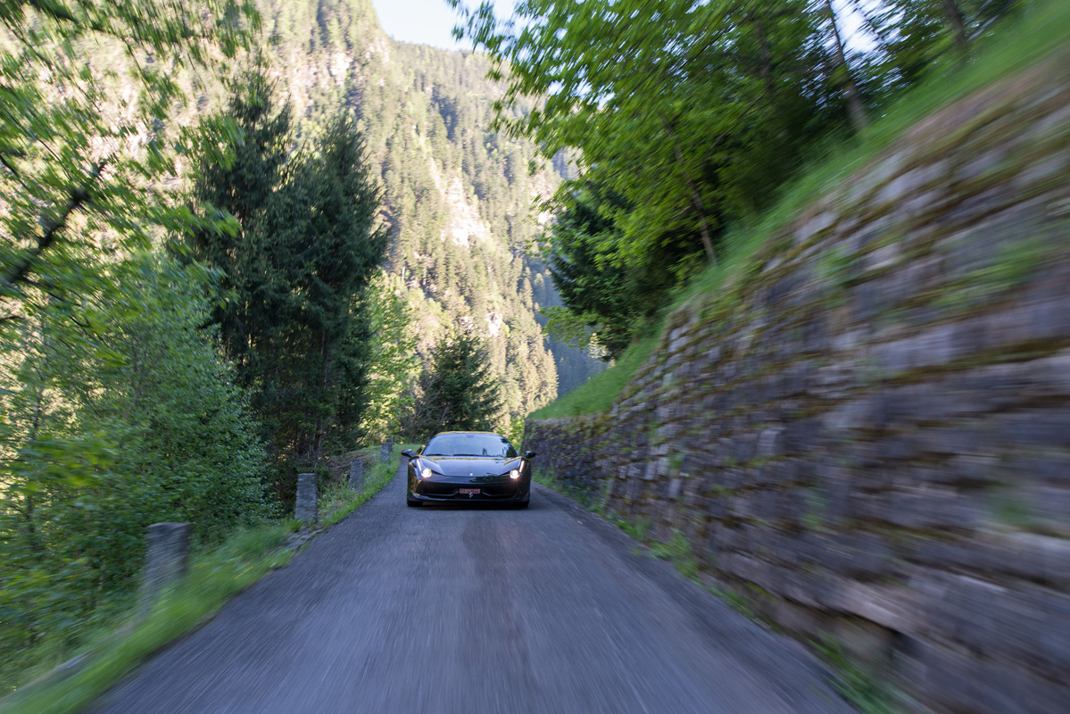 2014 Ferrari 458-36.jpg