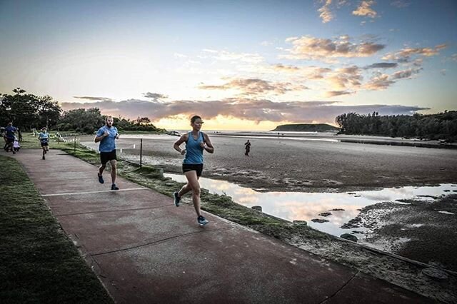 Beautiful morning at @coffsharbour_parkrun (thanks for the 📷) Autumn in the air 🧡 🍂&amp; the running was good. Challenging myself to be courageous, persistent, non-judgmental, patient.