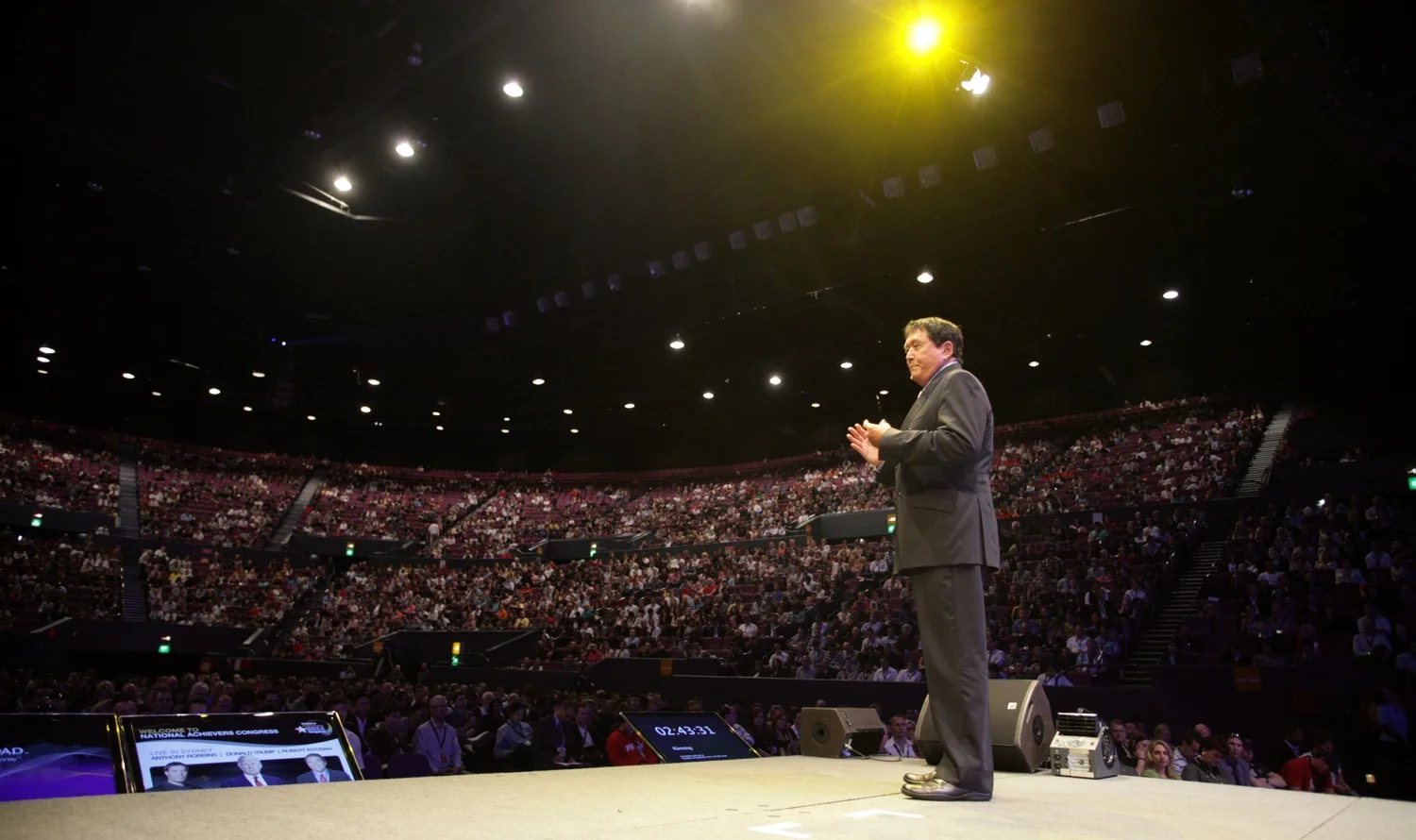Wealth Forum 2015 - Robert Kiyosaki Tallinnassa