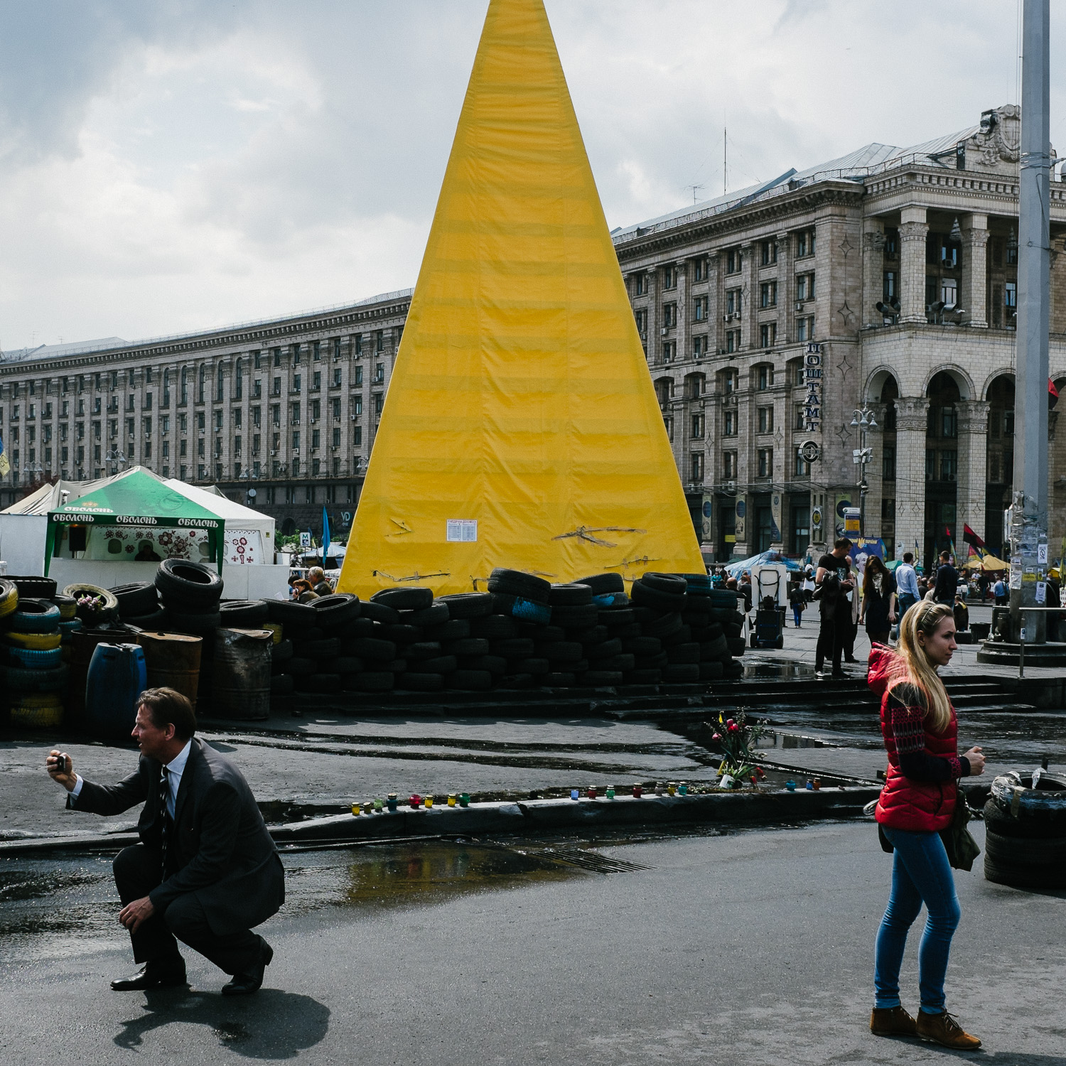  A street scene in Kyiv's Independence Square, April 2014. 