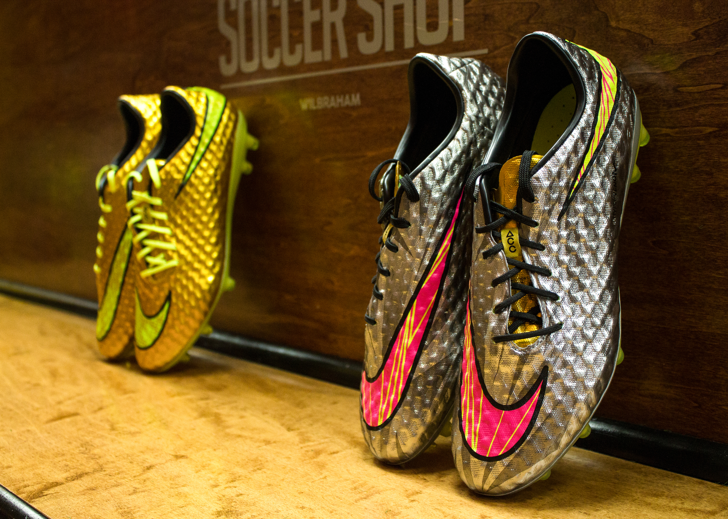 Seminario Espere Mathis Rare Boot for Rare Talent: Neymar JR Special Edition Hypervenom — Soccer  City Sports Center