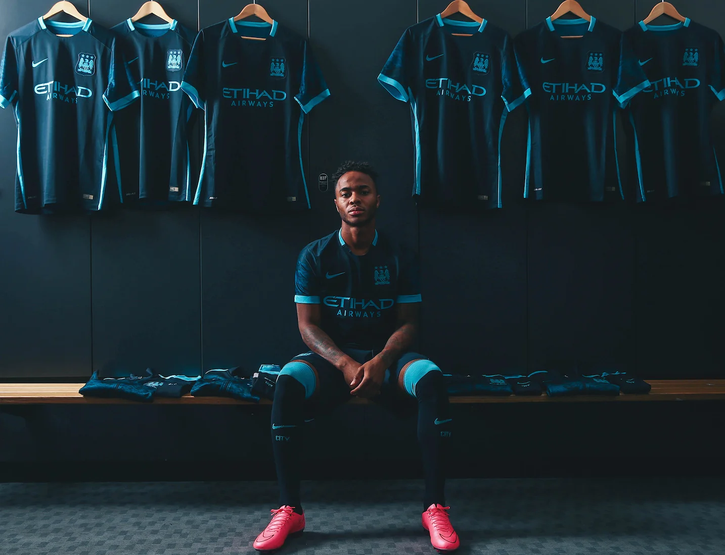 Manchester City 2015/16 Away Kit: Celestial Origins