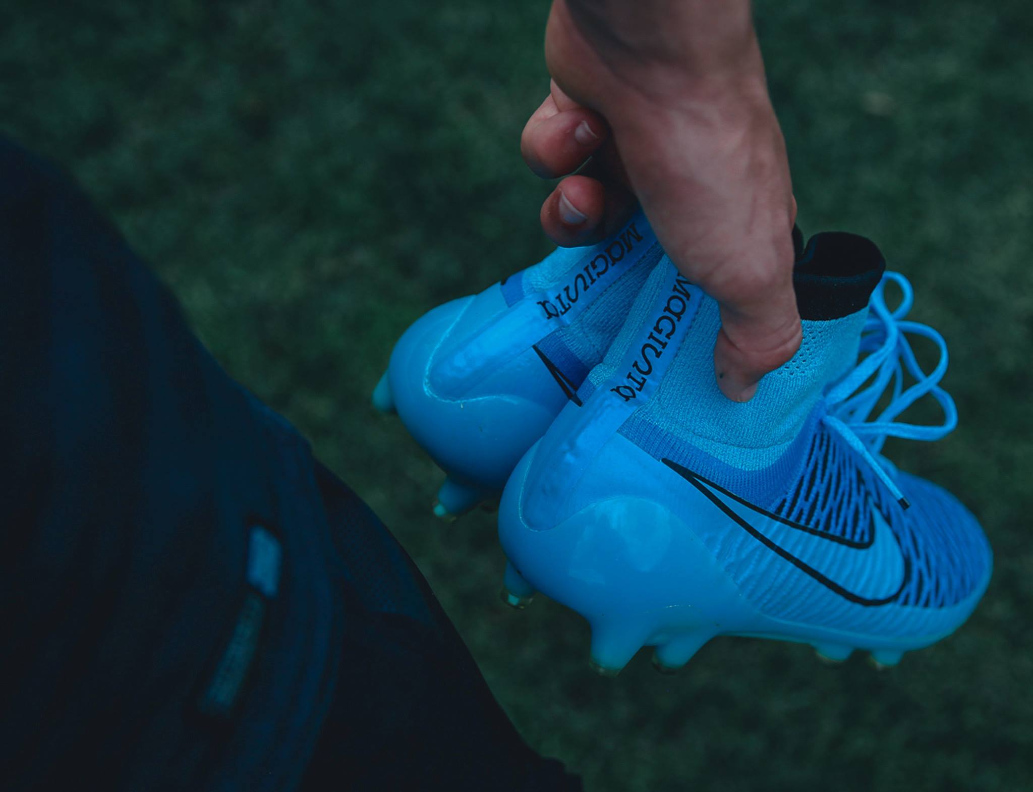 nike lightning storm