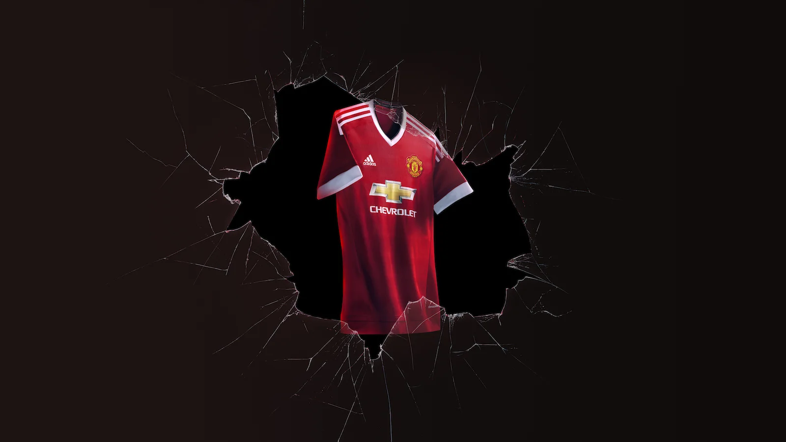Break Expectations: Adidas Manchester United 2015/16 Home Kit